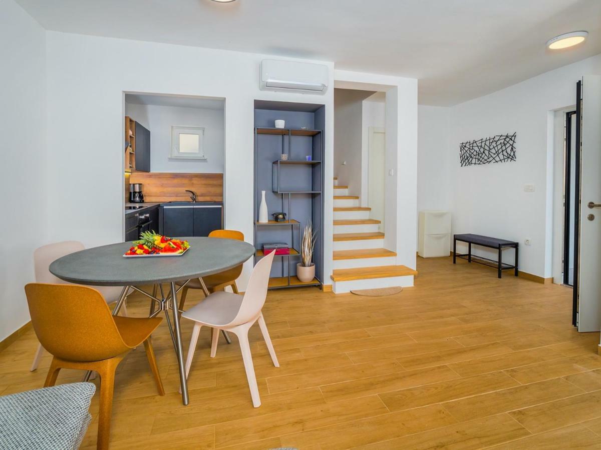 Villa Mondo Adria Njivice Kültér fotó